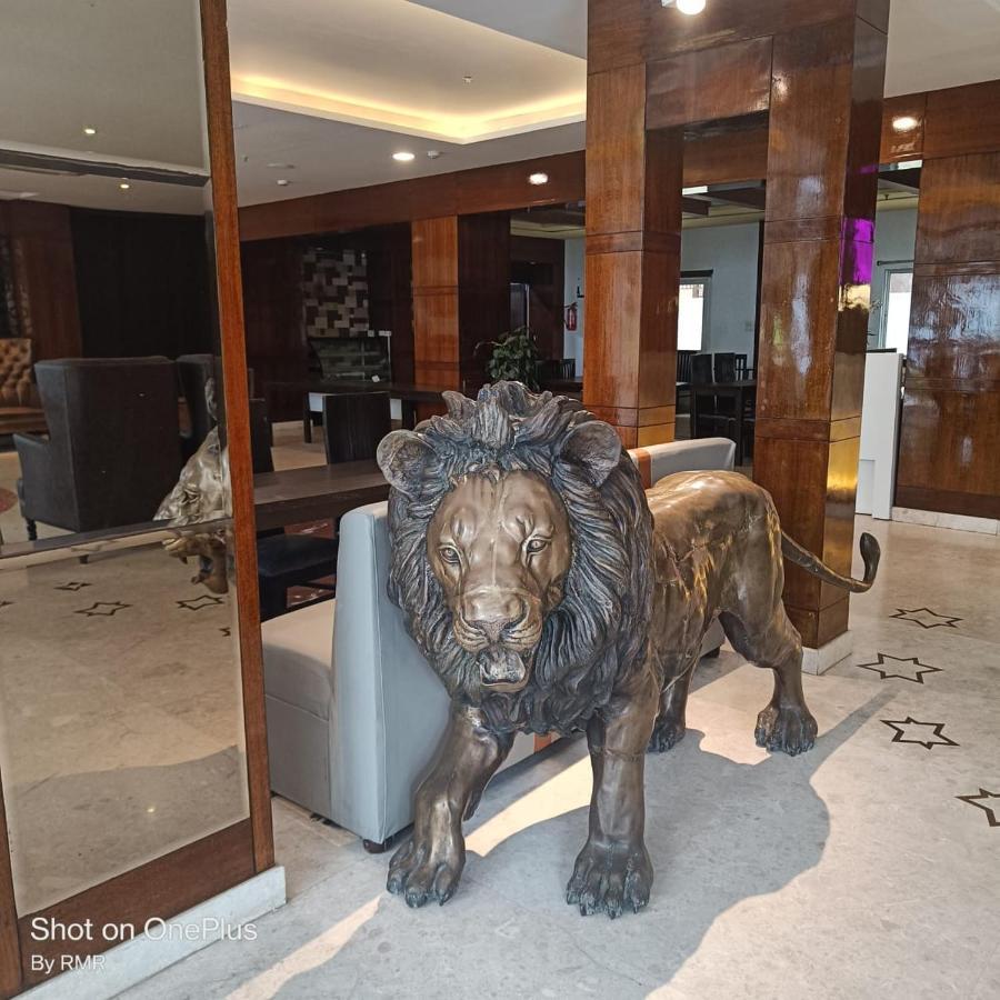 Astra Hotels & Suites Whitefield Near To Nallurahalli Metro Station And Ktpo بنغالور المظهر الخارجي الصورة